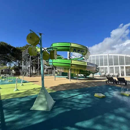 Camping 4 Etoiles - Parc Aquatique - Eeibgd Campsite *